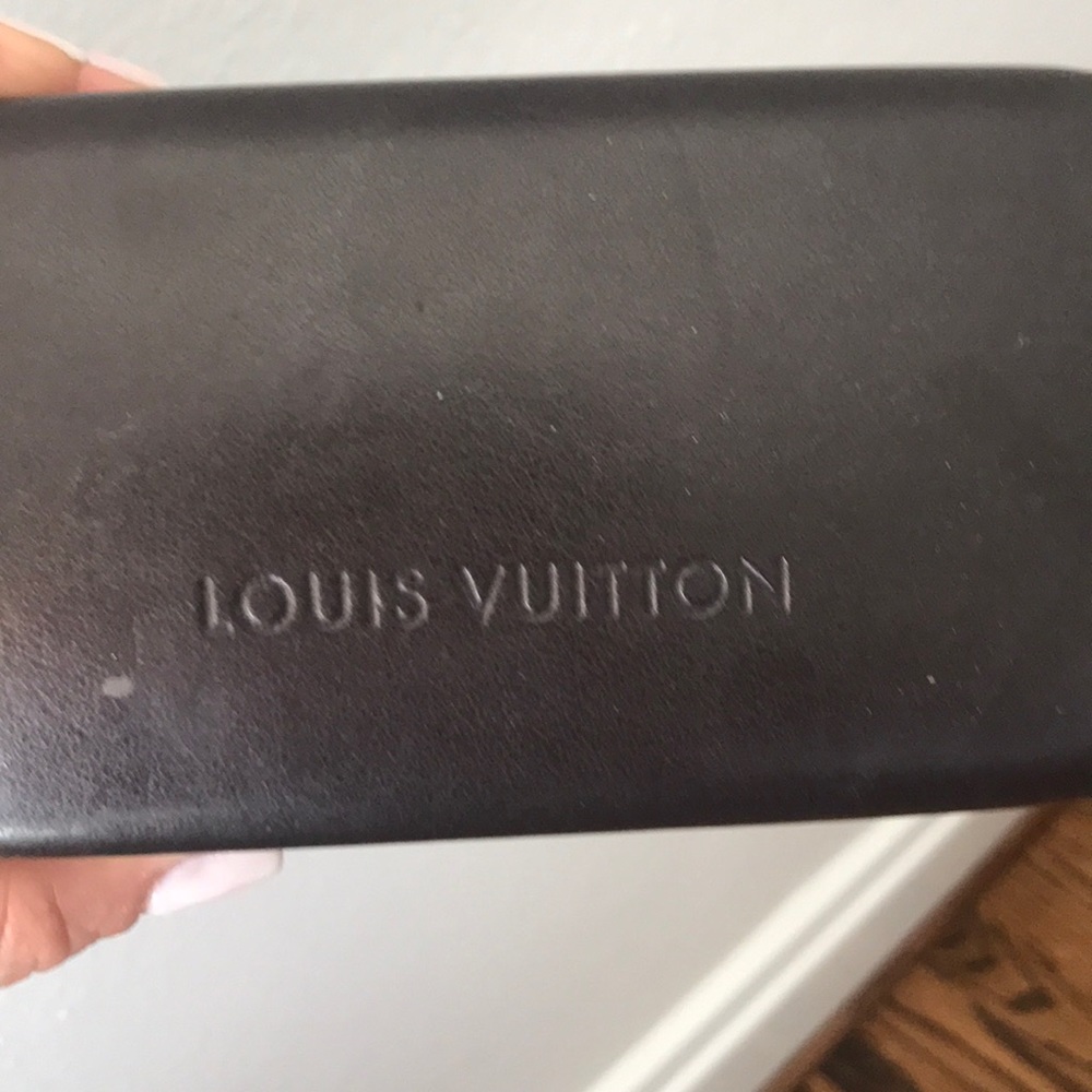 Authentic LV sunglasses. - Picture 1 of 3